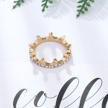 серьги серебрянные: Женское кольцо с короной, размер 18 и 17 есть, S