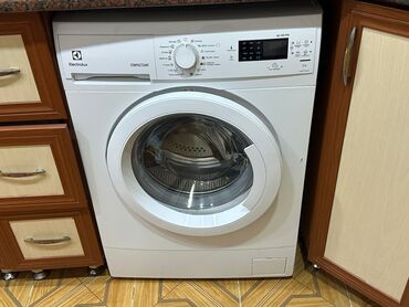Paltaryuyan maşınlar: Paltaryuyan maşın Electrolux, 6 kq, İşlənmiş, Avtomat, Qurutmasız, Kredit yoxdur