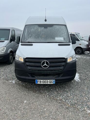 автаномка на спринтер: Mercedes-Benz Sprinter: 2.2 л | 2018 г. | Фургон