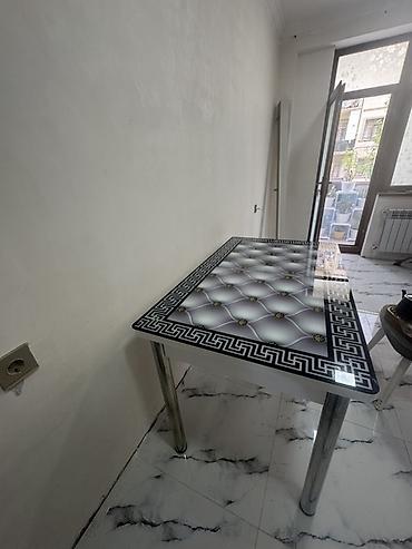metbex bicaqlari: Şüşə səthli, açılıb-bağlanan yemək/mətbəx masası hecbir prablemi yoxdu — 3