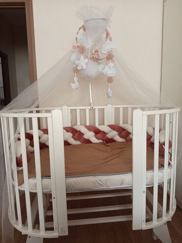 Oğlan və qız üçün, Yumru, Beşik, Dəst ilə, Matras ilə, Yellənmə mexanizmsiz