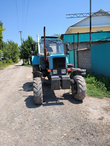 срочно срочно продаю деньги нужны: Продаю трактор МТЗ 82