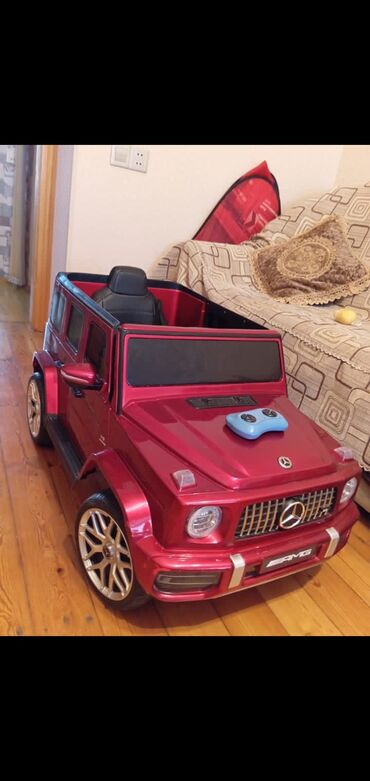 Gəzinti arabaları: Milana…. Endirim. Mawin qiymeti 145m yaxwi veziyyetde iwlekdi