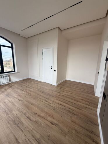 Продажа домов: Дом, 300 м², 8 комнат, Агентство недвижимости, Дизайнерский ремонт — 7