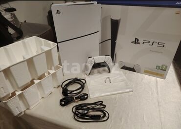 playst: PlayStation 5 slim,bir ədəd orijinal pultu,ela veziyetde, içində oyun