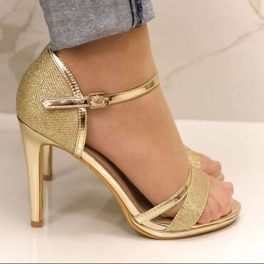 proljetne jakne c a: Sandals