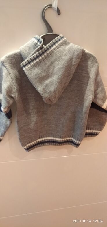 Jaketlər: Qış üçün üst geyimləri,yeni kimi.Oyuncaq hədiyyəli😉 — 23