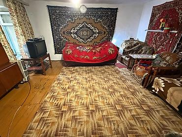 Продажа домов: 3 комнаты, 80 м², 4 соток, Бишкек, Мадина Собственник — 7