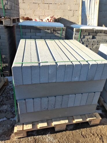 Дорожные бордюры: Дорожный бордюр, Прессованный, Бетонный, Новый — 27