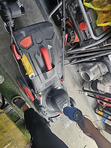 касилка ручной: Электрическая газонокосилка YWTT Самахот - Питание: 220–240 В, 50 Гц — 5