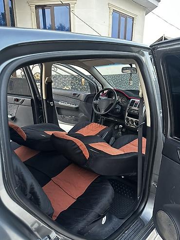 скутер механика: Hyundai Getz: 2003 г., 1.4 л, Механика, Бензин, Хэтчбэк — 3