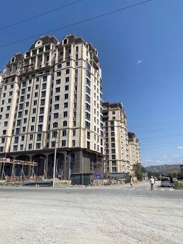жк бристоль: 3 бөлмө, 109 кв. м, Элитка, 10 кабат, ПСО (өзү оңдоп түзөтүп бүтүү үчүн)