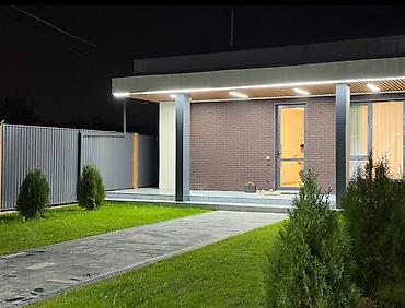 горам: 🏡 ПРОДАЁТСЯ HI-TECH ДОМ В СЕЛЕ ЧОКМОРОВ ✨ Современный загородный дом — 7