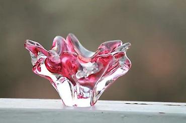 Ostali kućni dekor: Murano, ručno duvano RUŽIČASTI KRISTAL pepeljara 210gr. Murano — 2