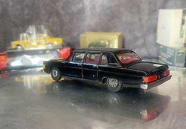 Avtomobil modelləri: Коллекционная модель GAZ-14 Cayka black 1977 Сделано в СССР Scale — 8