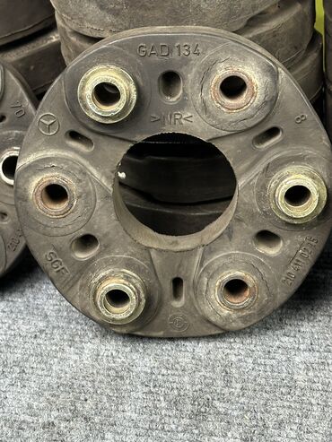 Эластичные муфты: Эластичная муфта Mercedes-Benz 2000 г., Б/у, Оригинал, Германия — 3