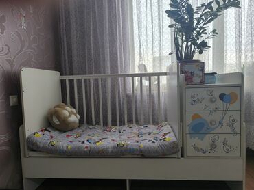 Другие товары для детей: Состояние отличное всё в идеальном состоянии.Матрас и бортики в
