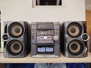 sony колонка: Продаю недорого недорого SONY музыкальный центр есть AUX есть и другие