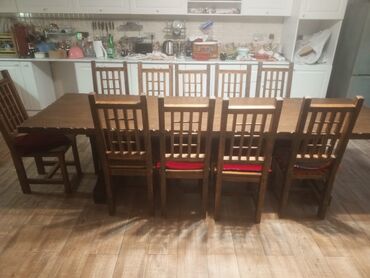 Mətbəx mebeli: Qonaq otağı üçün, İşlənmiş, Kvadrat masa