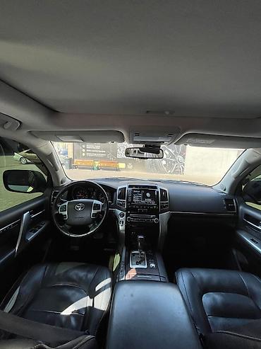 land: Toyota Land Cruiser: 2015 г., 4.6 л, Бензин — 5