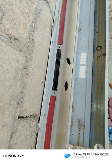 sehf qapi: Ofis üçün Yeni Giriş qapısı 100x210 sm Petlə ilə, Zəmanətsiz, Ünvandan götürmə — 2
