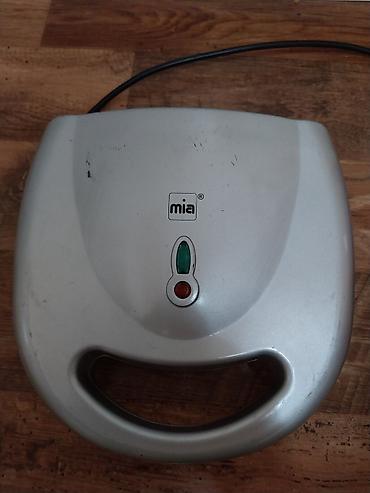 Ostali kuhinjski aparati: Aparat za vafle MIA - Dvostruka ploča za pečenje: peče dva velika — 9