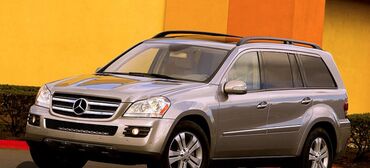 Mercedes-Benz: Mercedes-Benz GL-Class — это полноразмерный внедорожник