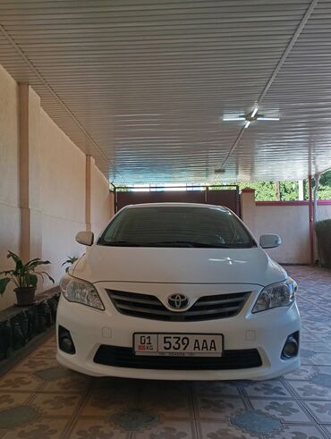 свита короля: Toyota Corolla: 2011 г., 1.8 л, Автомат, Бензин, Седан