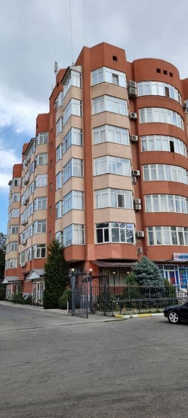 сдам квартиру в бишкеке без посредников 2022 в Кыргызстан | Долгосрочная аренда квартир: 3 комнаты, Без мебели, С мебелью полностью