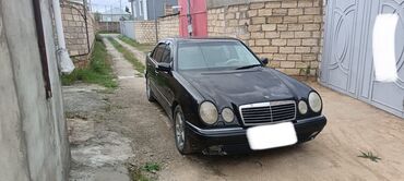 фольксваген поло 1: Mercedes-Benz E 280: 2.8 l | 1998 il Sedan