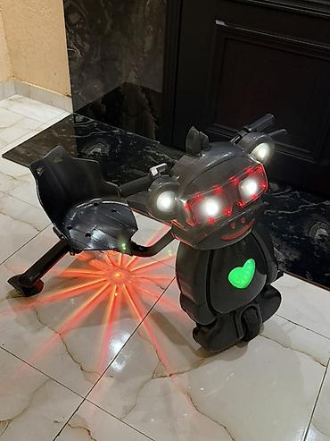 pedallı maşın: Uşaq üçün elektrikli əyləncə skeyti – robot dizaynlı drift kart — 3