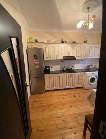 Həyət evləri və villaların satışı: Tecili‼️ Gence shere.Ev satilir.Unvan:Dash korpu teref Ev tam əşyalı -da lalafo.az — 6 Həyət evləri və villaların satışı: Tecili‼️ Gence shere.Ev satilir.Unvan:Dash korpu teref Ev tam əşyalı — 6