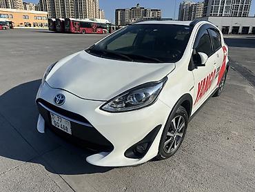 esp: Toyota Aqua: 1.5 l | 2018 il Hetçbek — 1