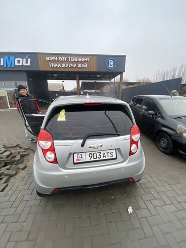 Chevrolet: Chevrolet Spark: 2015 г., 1.2 л, Автомат, Бензин, Хэтчбэк — 5