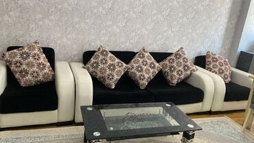 Sifarişlə dolablar: İşlənmiş, Divan, 2 kreslo, Bazalı, Açılan