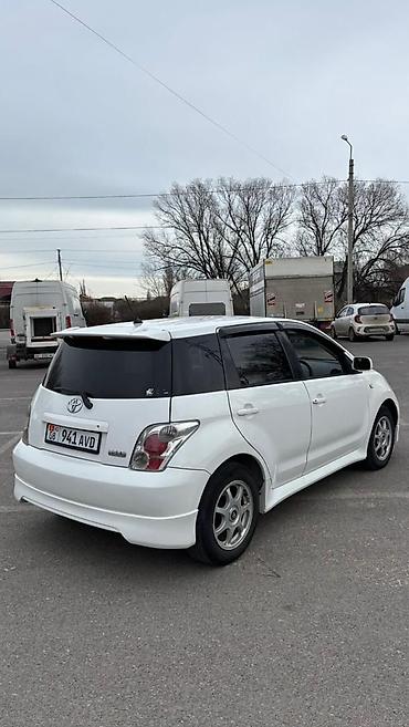 Toyota: Toyota Ist: 2002 г., 1.5 л, Автомат, Бензин, Хэтчбэк — 3