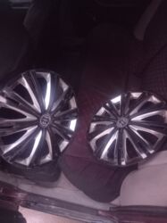 купить диск на машину: Колпаки R 15, Новый, Комплект