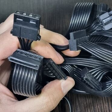 Блоки питания: Блок питания, Б/у, Cooler Master, 750 Вт, 750 Вт — 18