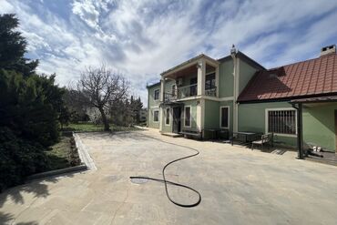 недвижимость азербайджан: Badamdar qəs. 7 otaqlı, 280 kv. m, Kredit var, Yeni təmirli