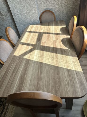 Masa və oturacaq dəstləri: Qonaq otağı üçün, İşlənmiş, Açılan, Kvadrat masa, 6 stul -da lalafo.az — 6 Masa və oturacaq dəstləri: Qonaq otağı üçün, İşlənmiş, Açılan, Kvadrat masa, 6 stul — 6