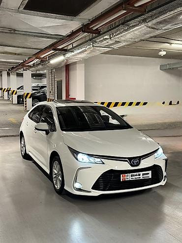 авто ласети: Toyota Corolla: 2023 г., 1.8 л, Автомат, Гибрид, Седан — 1