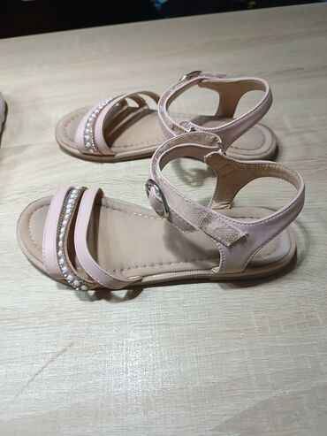 tref obuca vrbas: Sandals, Size - 33