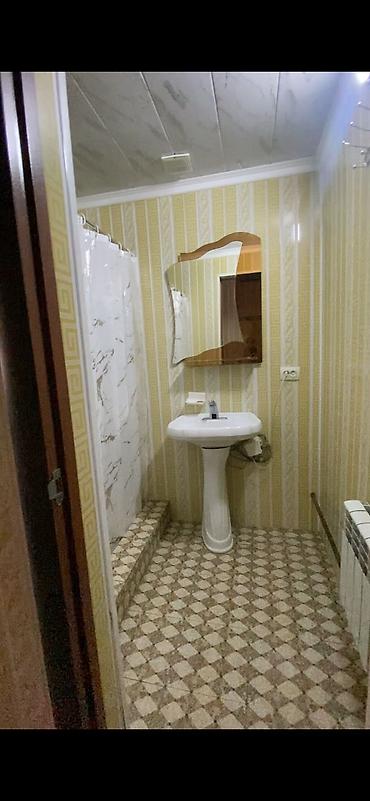 Продажа коттеджей и домов: Продам Дом полторашку с закрытым двором. Можно сразу жить ‼️‼️ С — 12