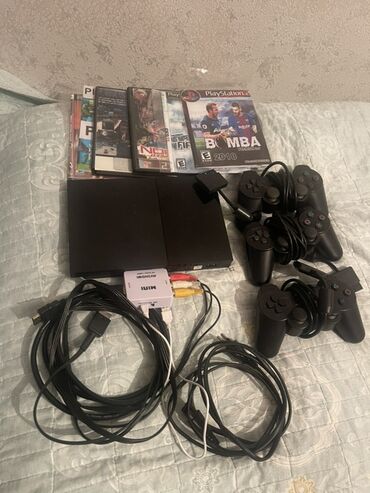 PS5 (Sony PlayStation 5): Ps 2 tecili satılır herşeyi üstündə