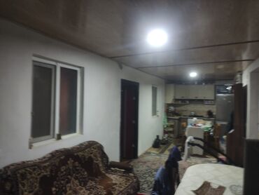 Həyət evləri və villaların satışı: 3 otaqlı, 100 kv. m, Kredit yoxdur, Orta təmir — 10