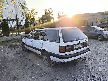 продо: Volkswagen Passat: 1988 г., 1.6 л, Механика, Бензин, Универсал — 5