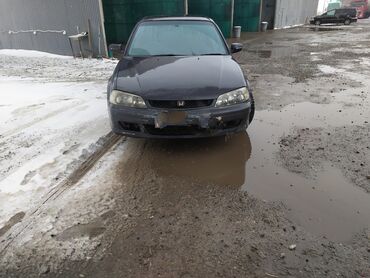 насос машина: Honda Accord: 2000 г., 1.8 л, Автомат, Бензин, Седан