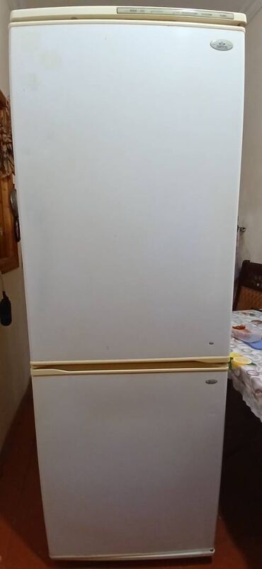 2 qapılı Atlant Soyuducu Satılır, rəng - Ağ