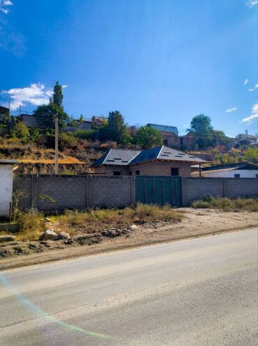 продается жилой дом в село арашан: Үй, 81 кв. м, 3 бөлмө, Кыймылсыз мүлк агенттиги, ПСО (өз алдынча бүтүрүү)