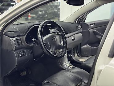 avensis: Toyota Avensis: 2003 г., 2 л, Автомат, Бензин, Седан — 6